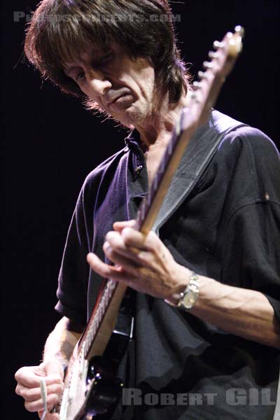 DURUTTI COLUMN - 2005-09-03 - PARIS - Forum des Images - 